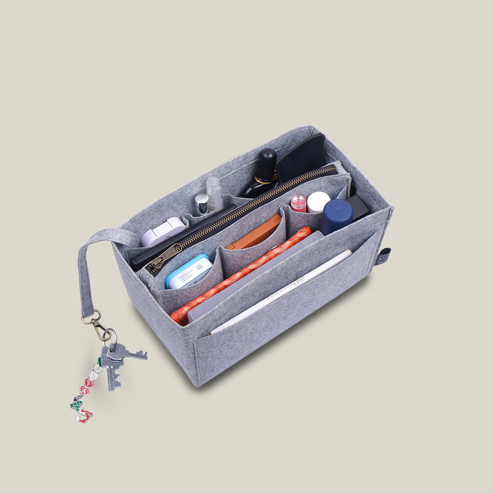 Grey / Loops